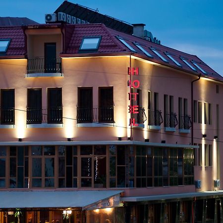 Hotel Victoria Panagyurishte Extérieur photo