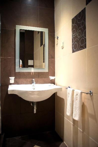 Hotel Victoria Panagyurishte Extérieur photo